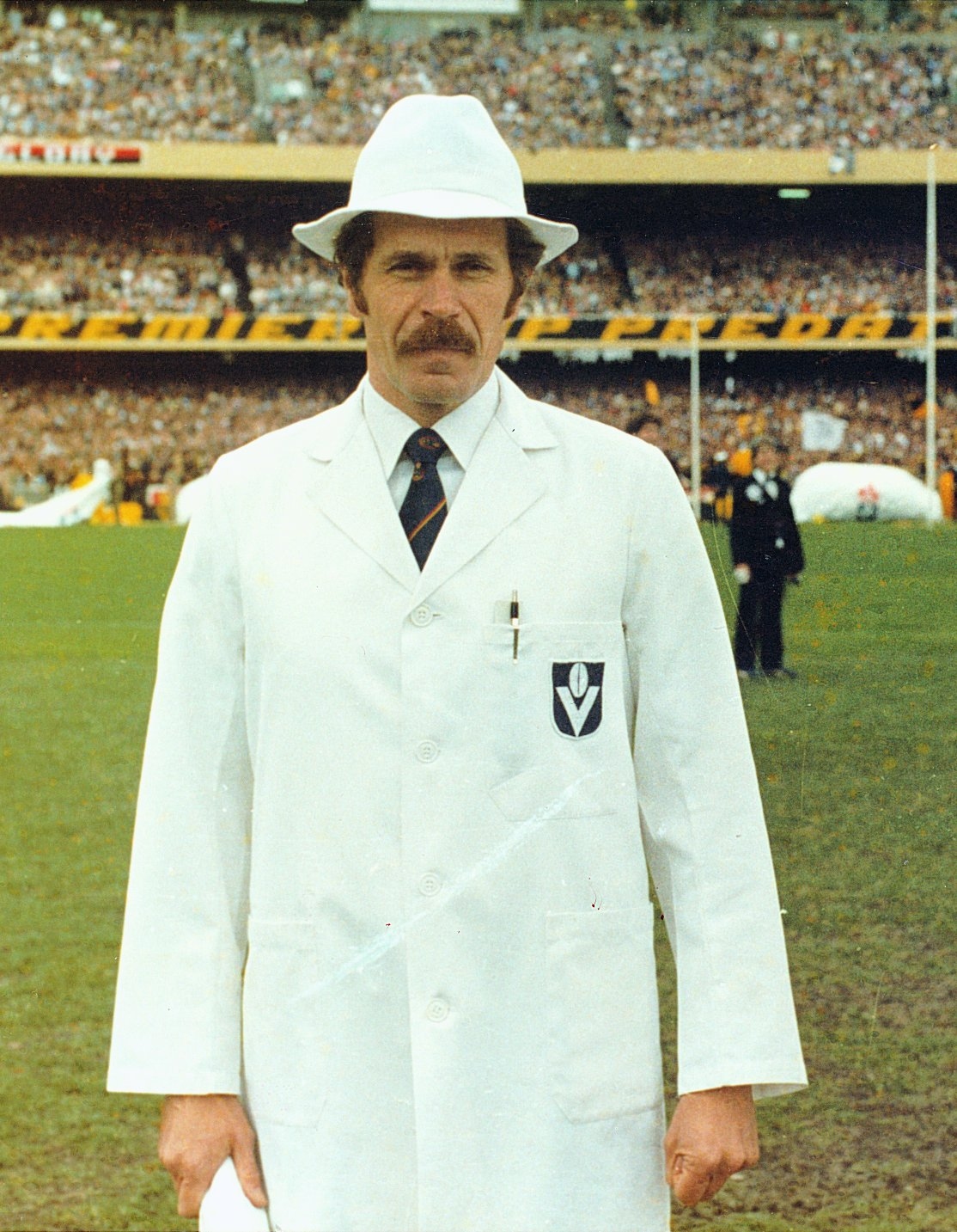 Yes, AFL's refs used to look like this